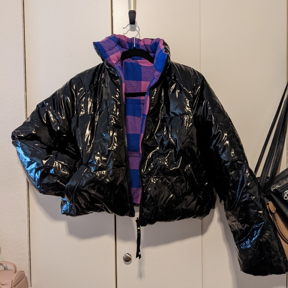 Collusion Reversible Cropped Puffer Jacket - Picture 3 of 8